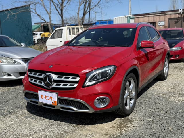 メルセデス・ベンツ GLAクラス GLA220 4マチック 4WD(1枚目)
