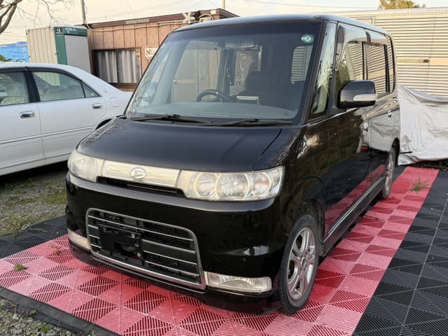 ダイハツ タントカスタム VS 4WD(1枚目)